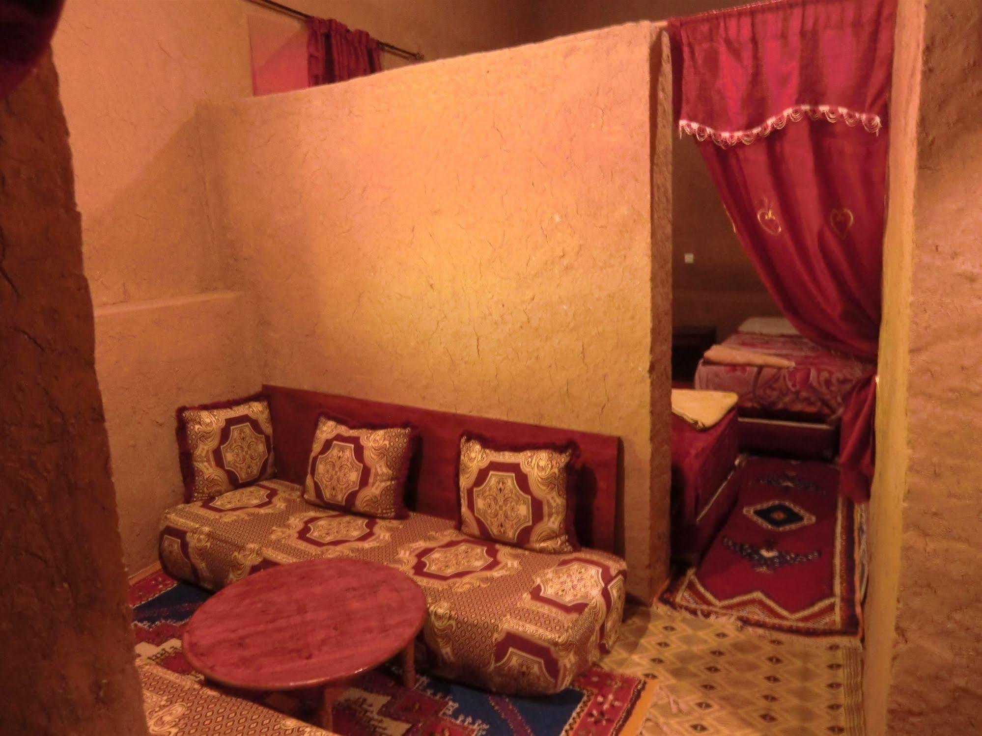 Kasbah Oulad Othmane Bed & Breakfast Aguebt Exterior photo